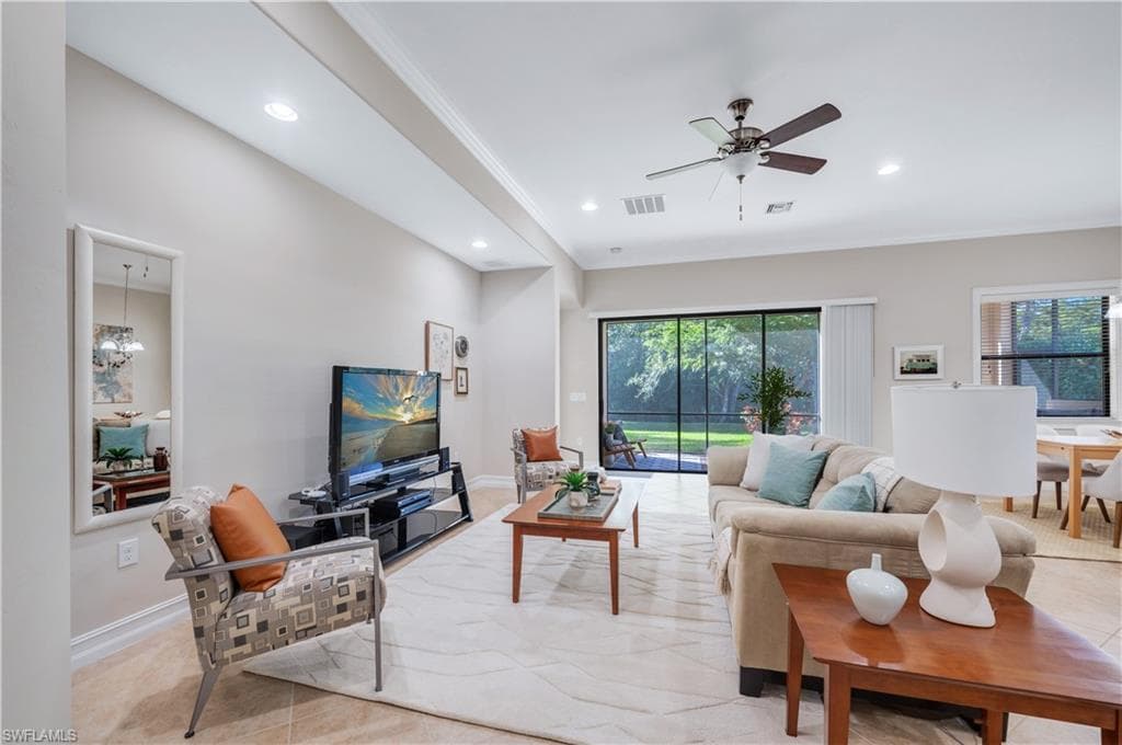 7812 Bucks Run Dr, Naples, FL 34120-6
