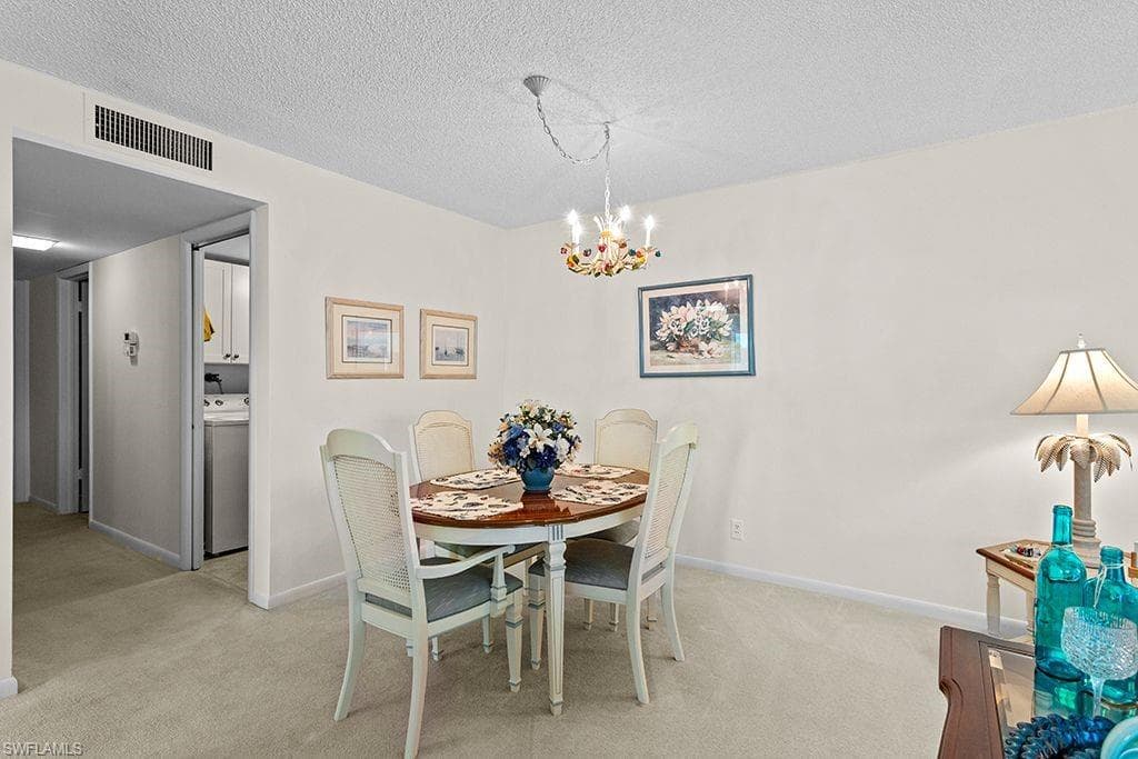 222 Harbour Dr 314, Naples, FL 34103-10