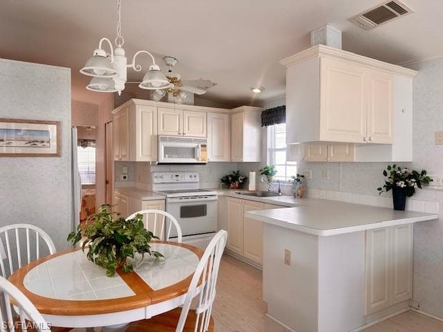 98 Vanda Sanctuary 98, Naples, FL 34114-12