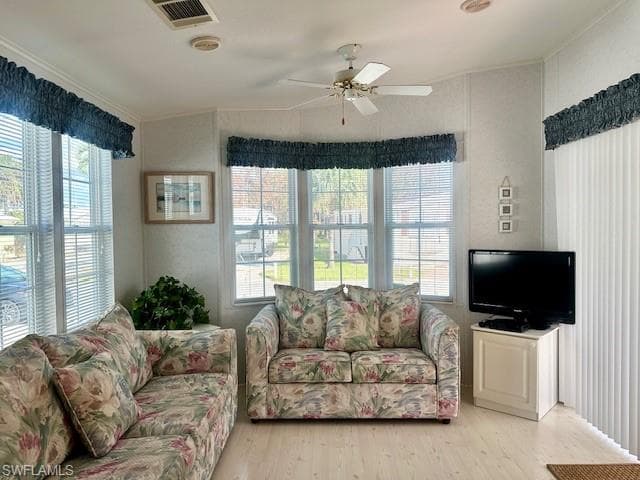 98 Vanda Sanctuary 98, Naples, FL 34114-16