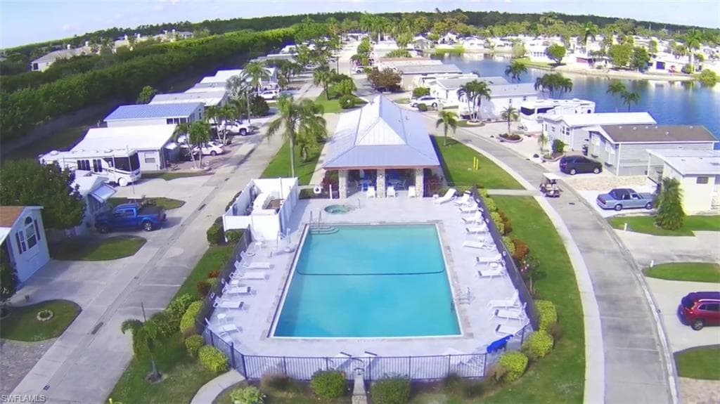 98 Vanda Sanctuary 98, Naples, FL 34114-38