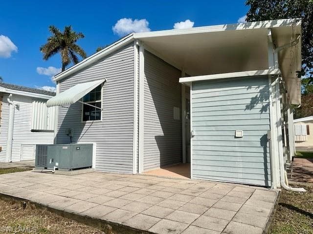 98 Vanda Sanctuary 98, Naples, FL 34114-5