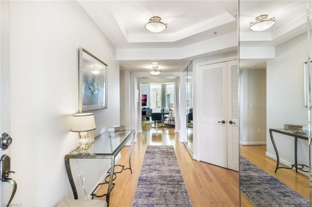 300 Dunes Blvd 505, Naples, FL 34110-9