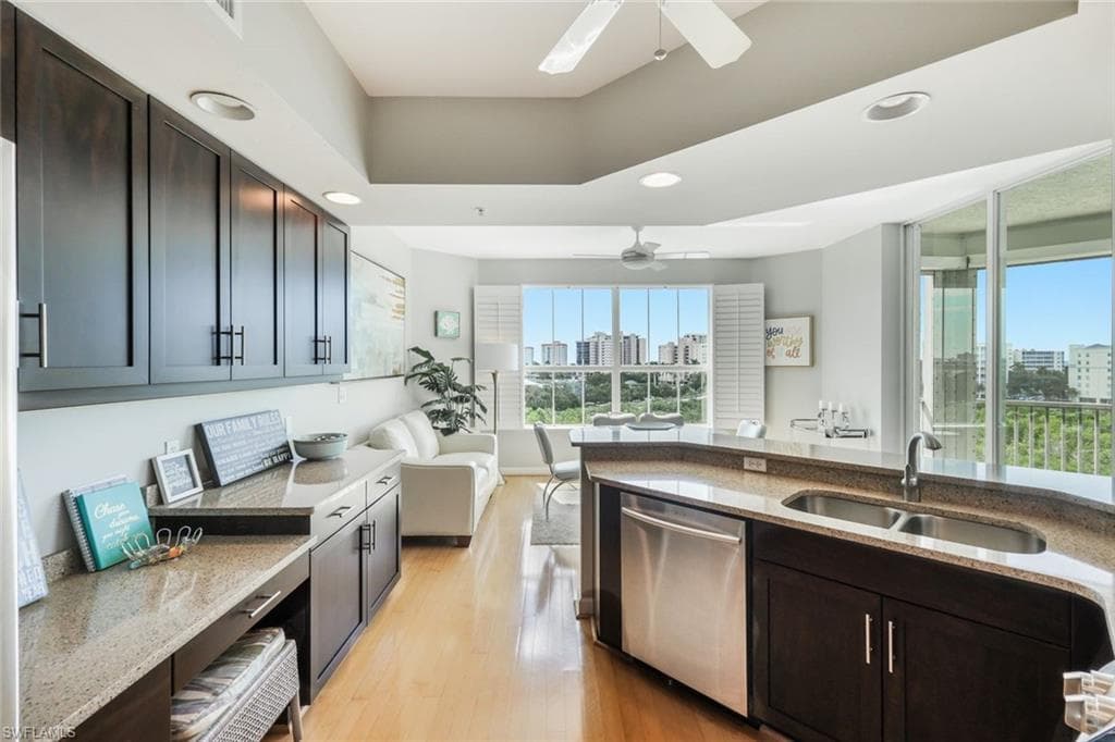 300 Dunes Blvd 505, Naples, FL 34110-20