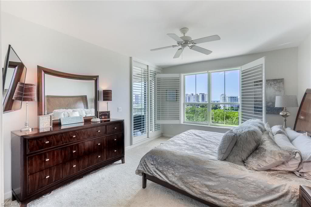 300 Dunes Blvd 505, Naples, FL 34110-24