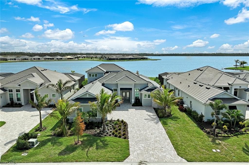 17236 Blue Sapphire Dr, Fort Myers, FL 33913-1