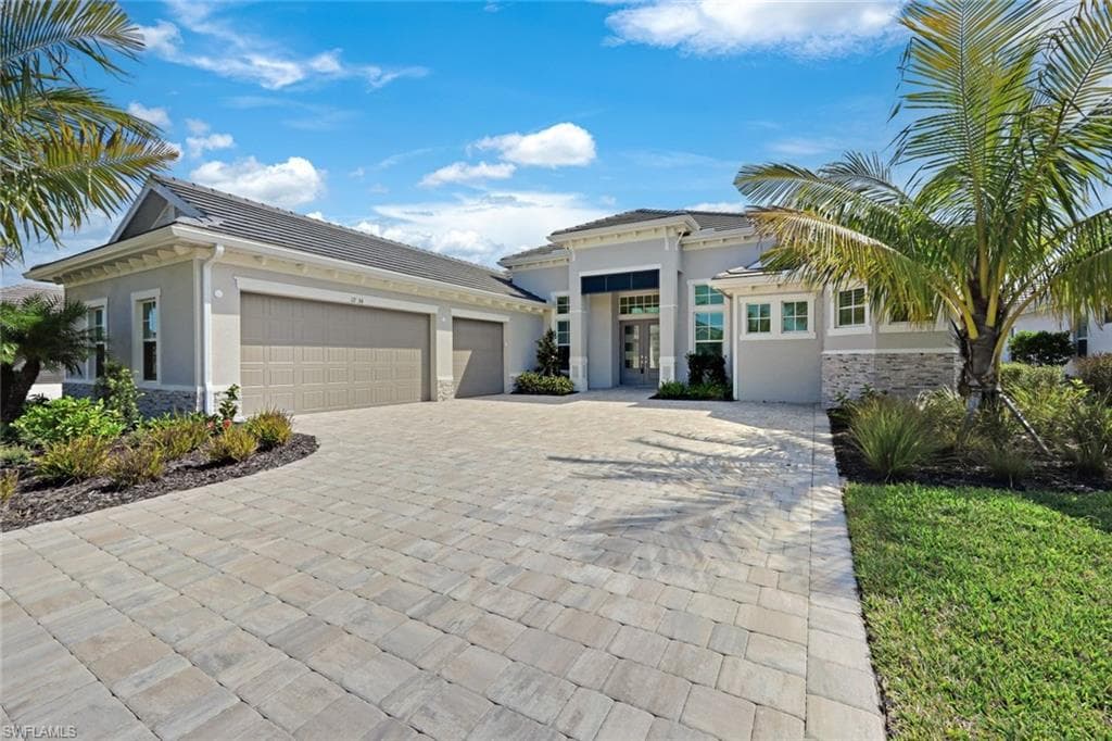 17236 Blue Sapphire Dr, Fort Myers, FL 33913-2