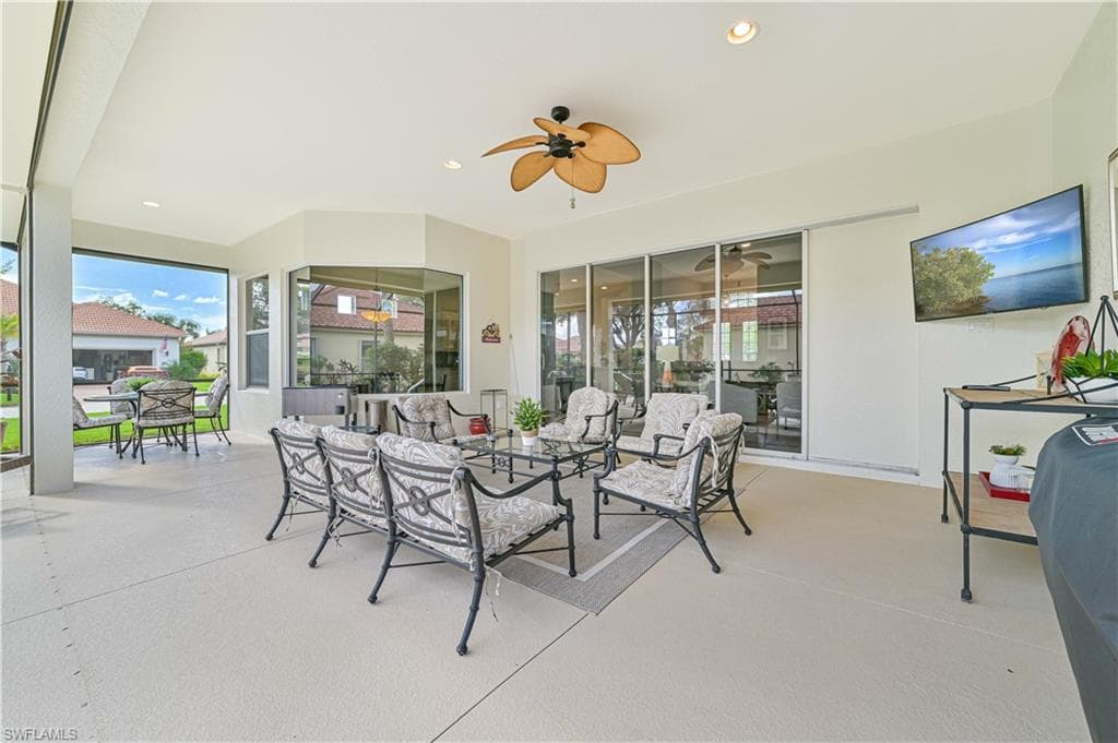 11124 Sea Tropic Ln, Fort Myers, FL 33908-30