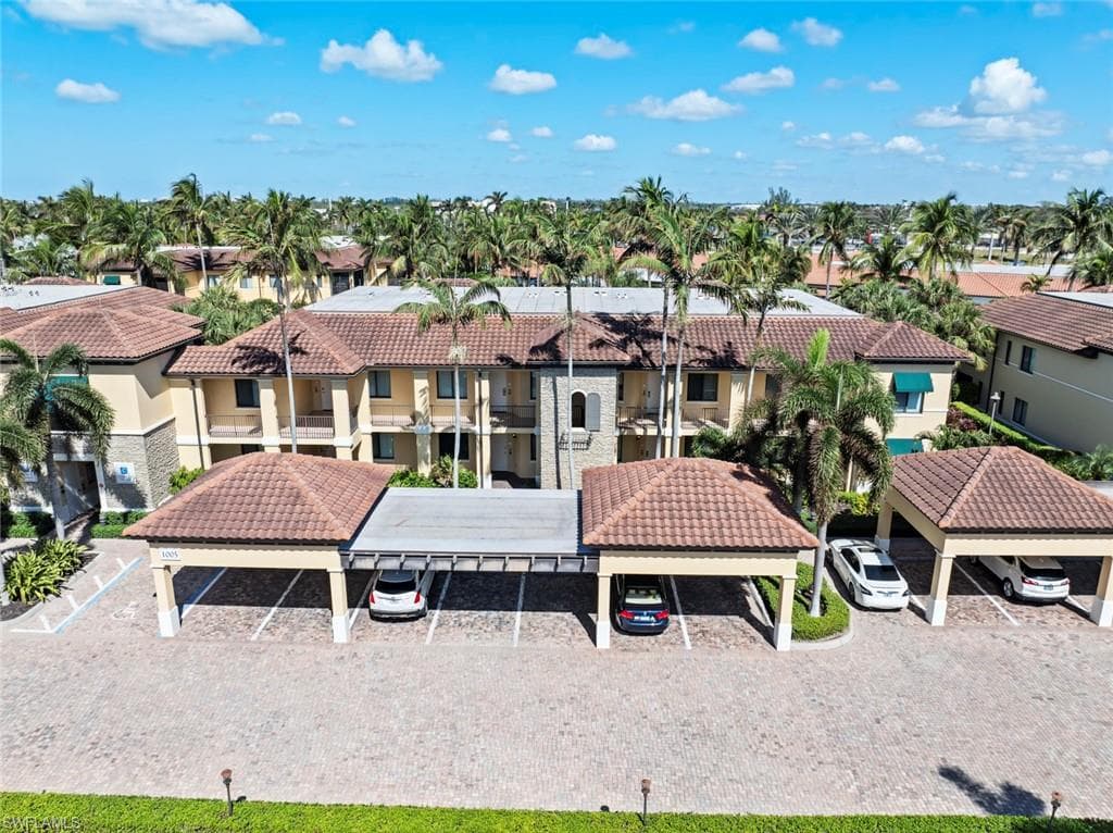 1005 Sandpiper St C-202, Naples, FL 34102-3