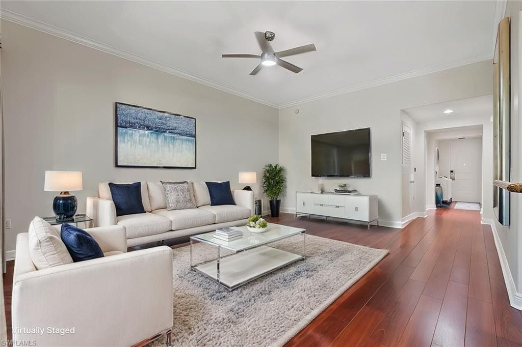 1005 Sandpiper St C-202, Naples, FL 34102-6