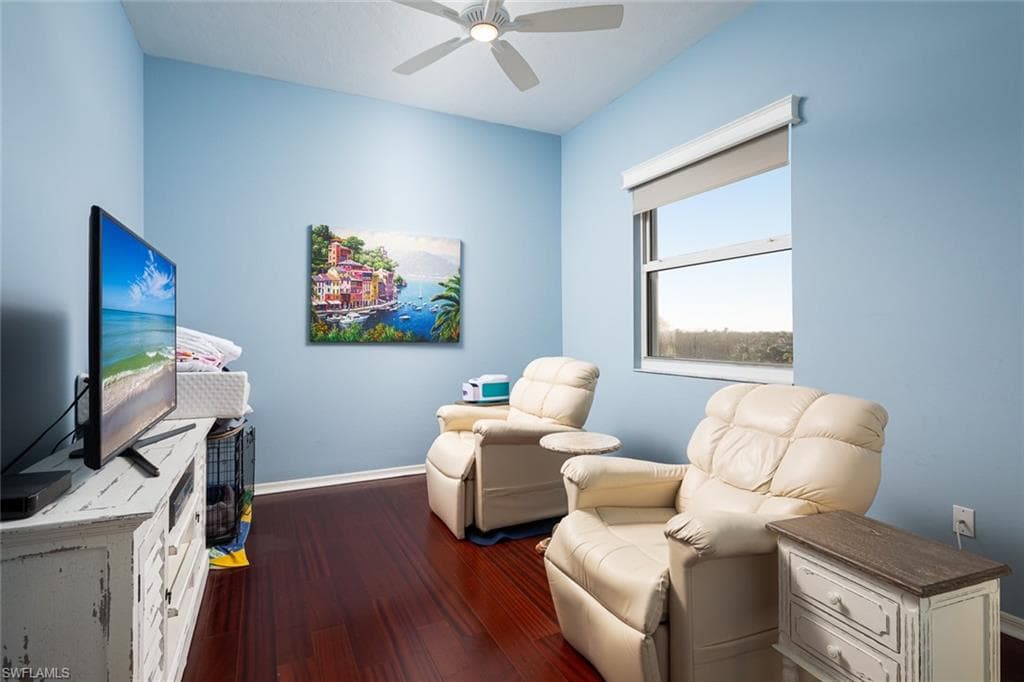 460 Launch Cir Penthouse 01, Naples, FL 34108-16