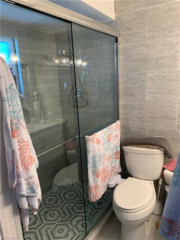 1175 Sandpiper St, Naples, FL 34102-18