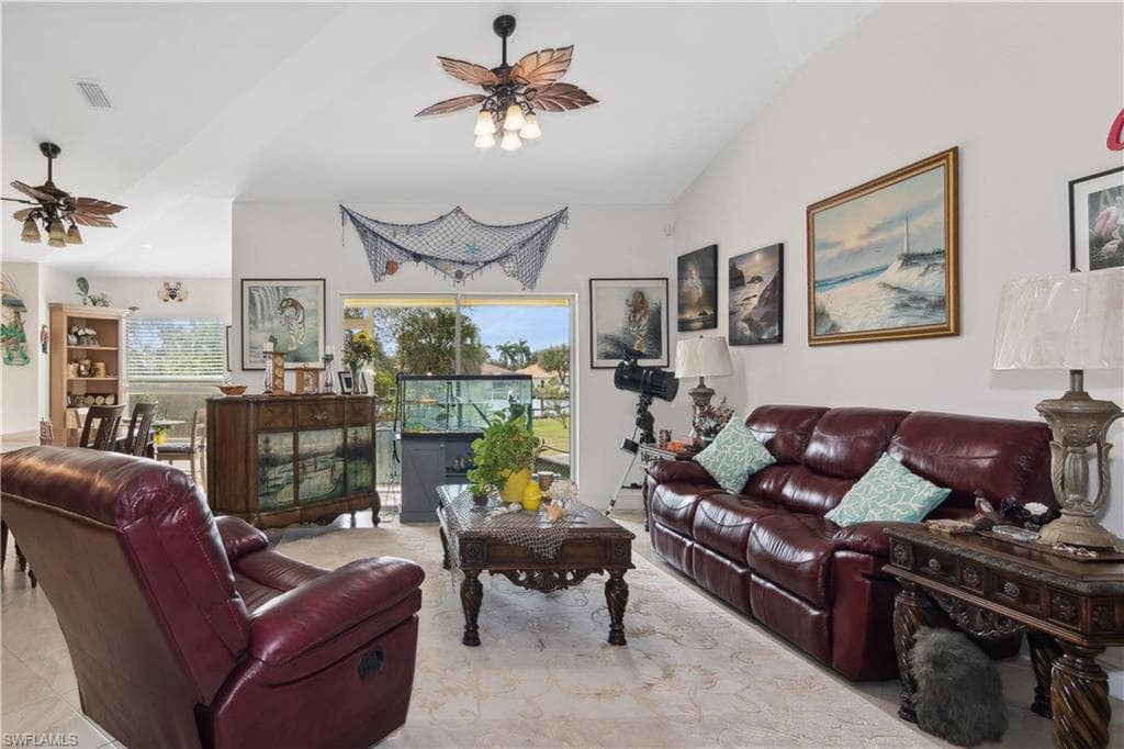 176 Venus Cay, Naples, FL 34114-4