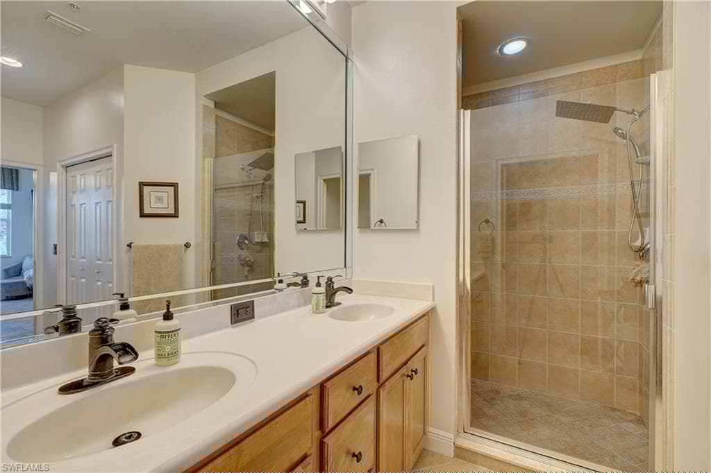 11081 Corsia Trieste Way 204, Bonita Springs, FL 34135-19