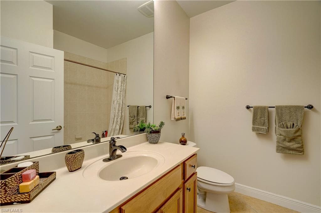 11081 Corsia Trieste Way 204, Bonita Springs, FL 34135-24