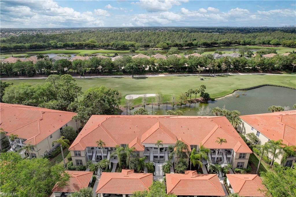 11081 Corsia Trieste Way 204, Bonita Springs, FL 34135-5