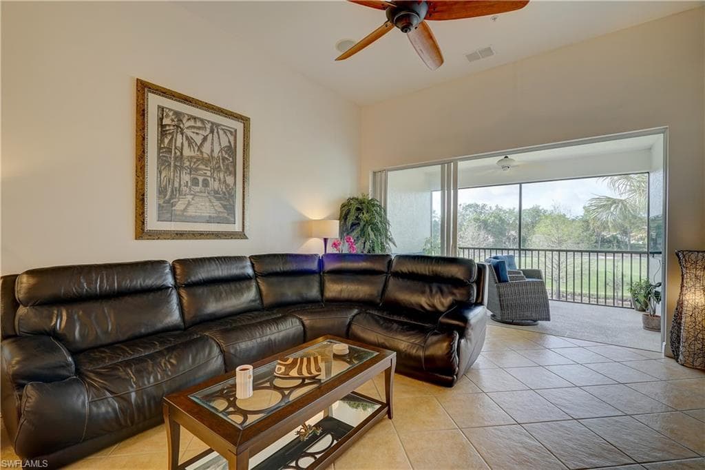 11081 Corsia Trieste Way 204, Bonita Springs, FL 34135-7