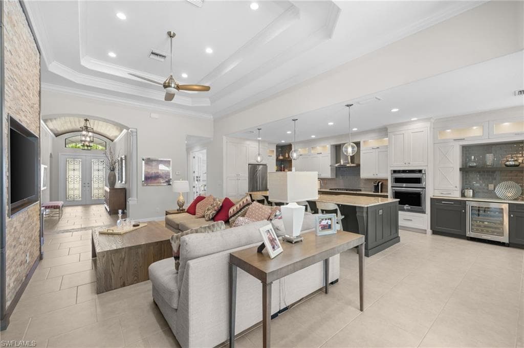 10067 Palazzo Dr, Naples, FL 34119-9