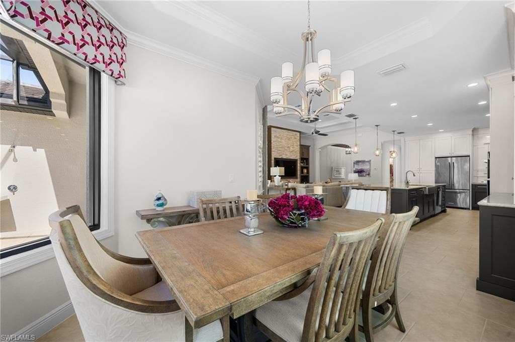 10067 Palazzo Dr, Naples, FL 34119-18