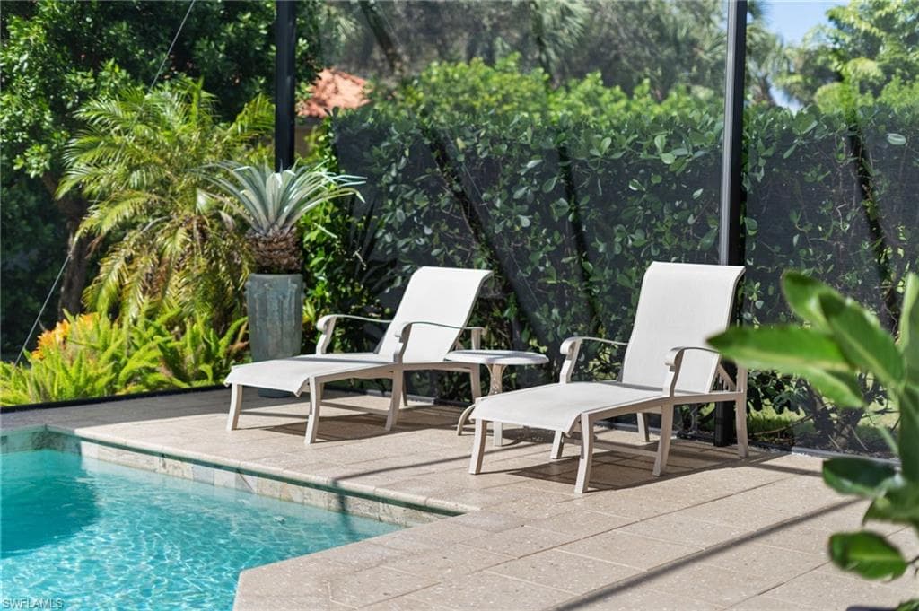 10067 Palazzo Dr, Naples, FL 34119-36