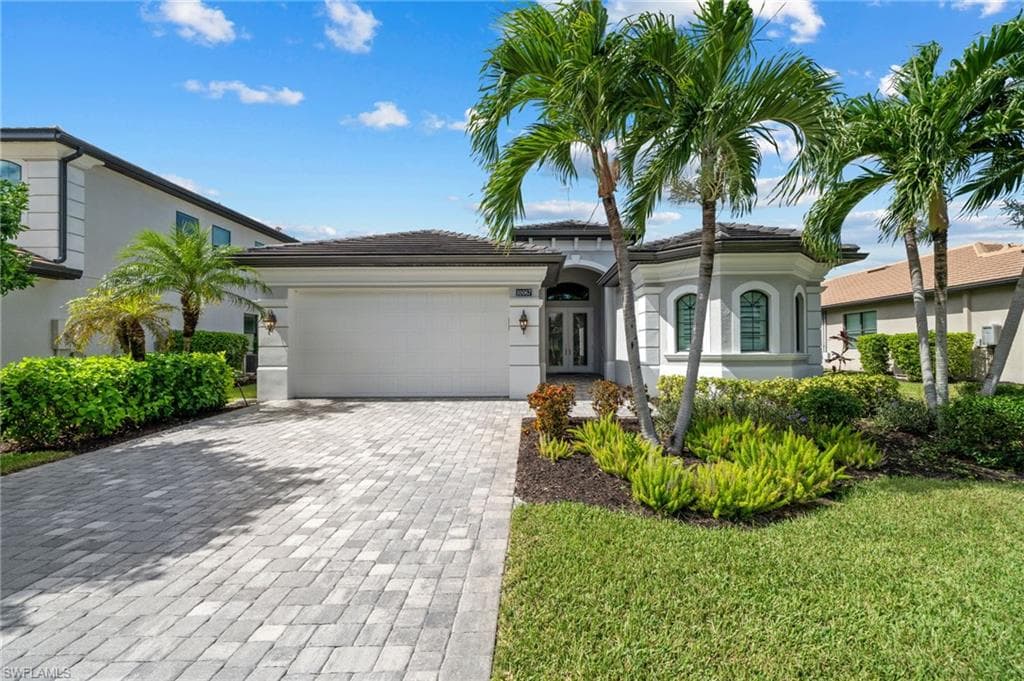 10067 Palazzo Dr, Naples, FL 34119-3