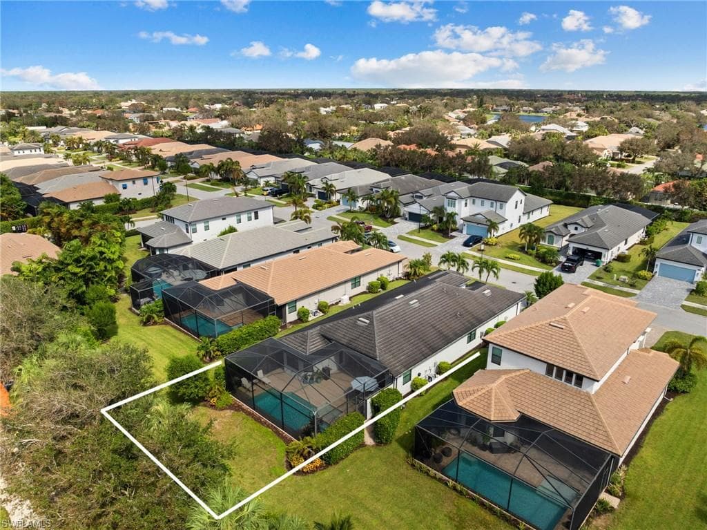 10067 Palazzo Dr, Naples, FL 34119-46