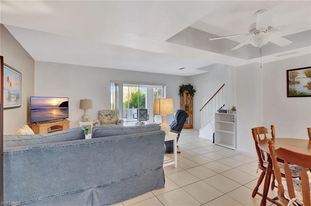 8 Watercolor Way 8, Naples, FL 34113-14
