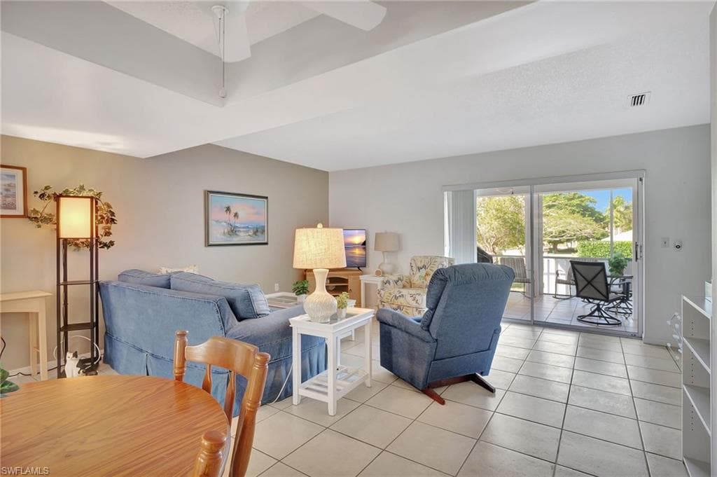 8 Watercolor Way 8, Naples, FL 34113-15