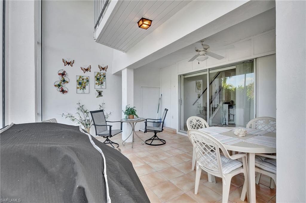 8 Watercolor Way 8, Naples, FL 34113-21