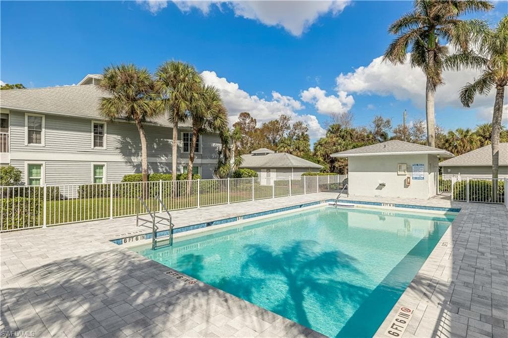 500 Misty Pines Cir 2-103, Naples, FL 34105-24