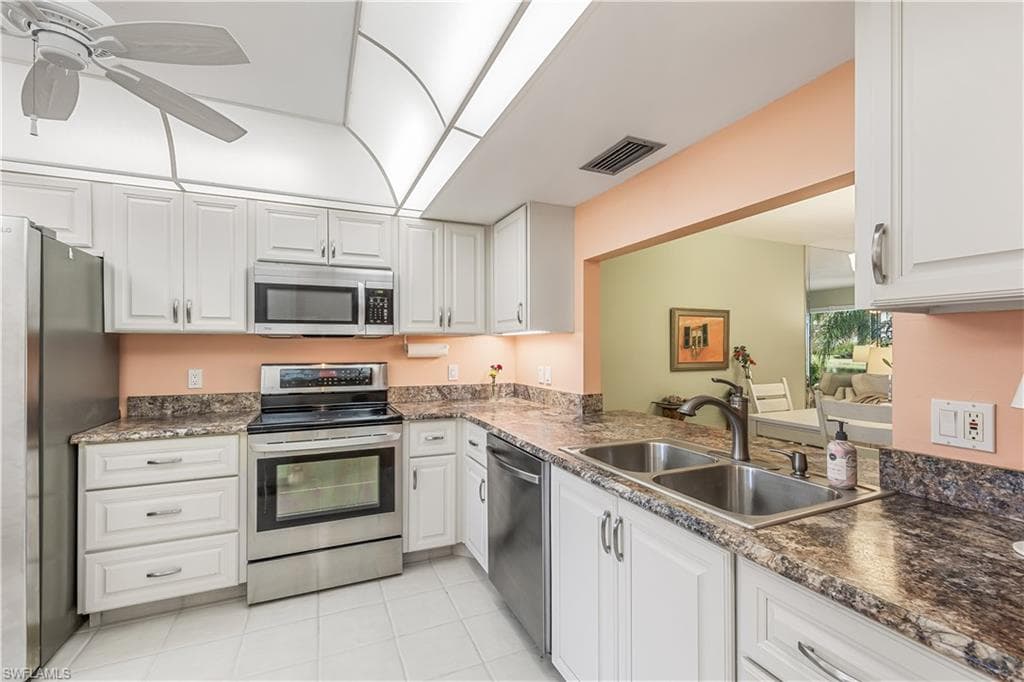 500 Misty Pines Cir 2-103, Naples, FL 34105-4