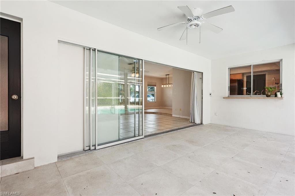 2185 41st Ter SW, Naples, FL 34116-18