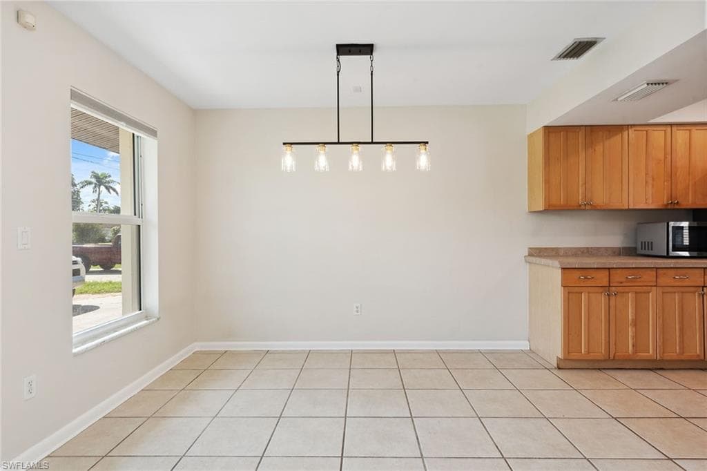 2185 41st Ter SW, Naples, FL 34116-7