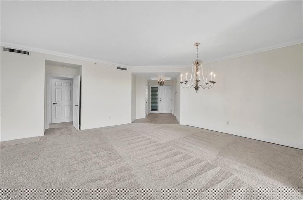 425 Cove Tower Dr 701, Naples, FL 34110-19