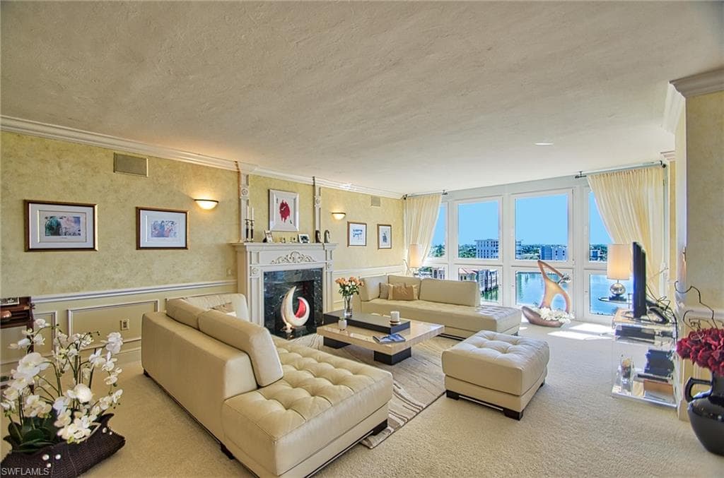 4031 Gulf Shore Blvd N 8e, Naples, FL 34103-8