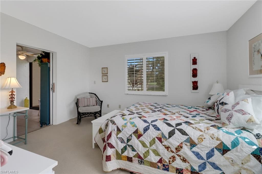 1051 Foxfire Ln 105, Naples, FL 34104-19