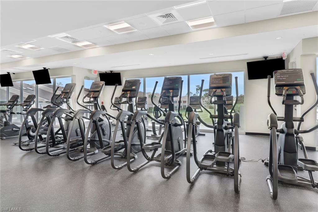 1051 Foxfire Ln 105, Naples, FL 34104-43