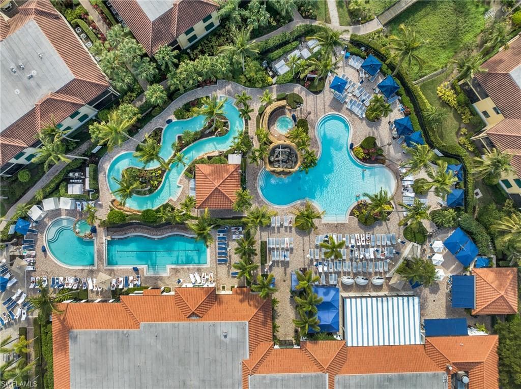 985 Sandpiper St I-103, Naples, FL 34102-32