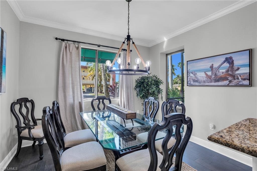 985 Sandpiper St I-103, Naples, FL 34102-6