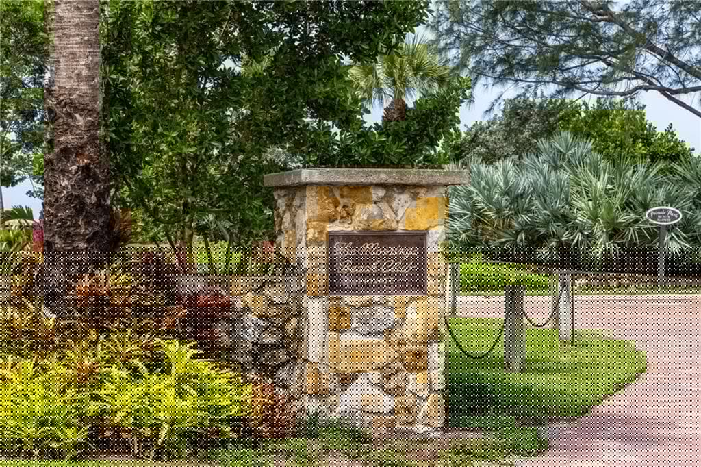 650 Bow Line Dr, Naples, FL 34103-48
