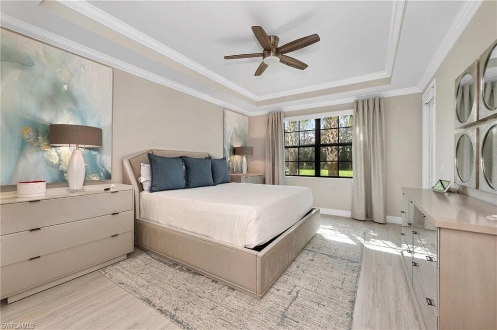 16352 Viansa Way 102, Naples, FL 34110-10