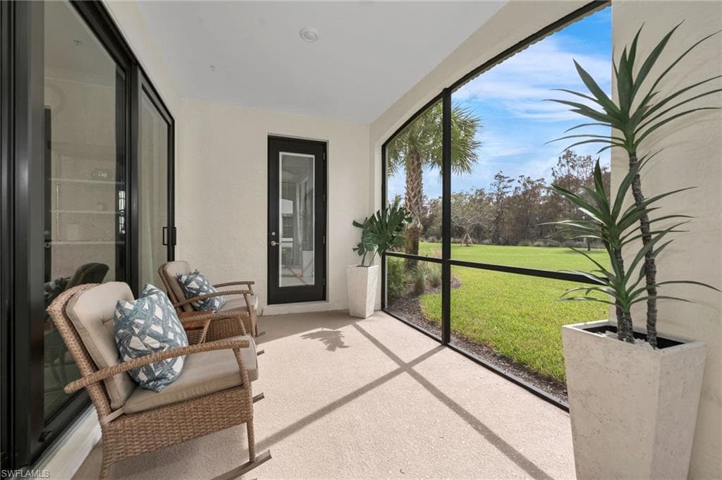 16352 Viansa Way 102, Naples, FL 34110-14