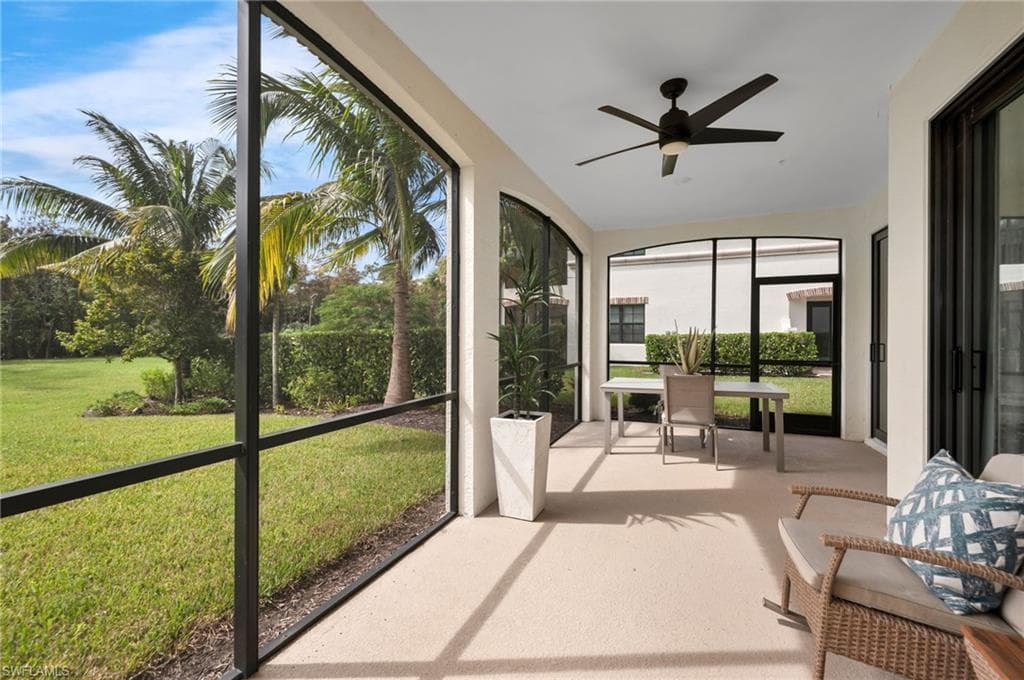 16352 Viansa Way 102, Naples, FL 34110-15