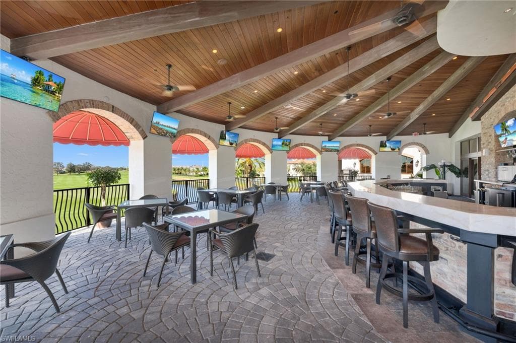 16352 Viansa Way 102, Naples, FL 34110-19