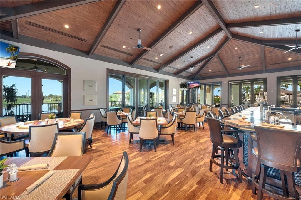 16352 Viansa Way 102, Naples, FL 34110-21
