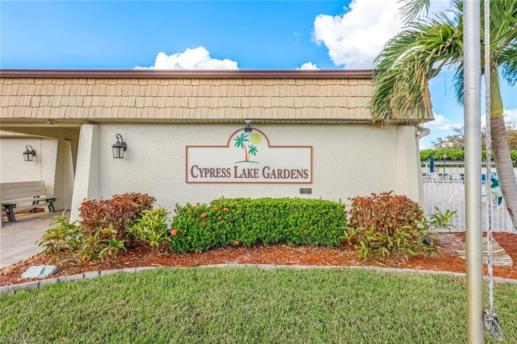 45 Tozer Ct, Fort Myers, FL 33919-16