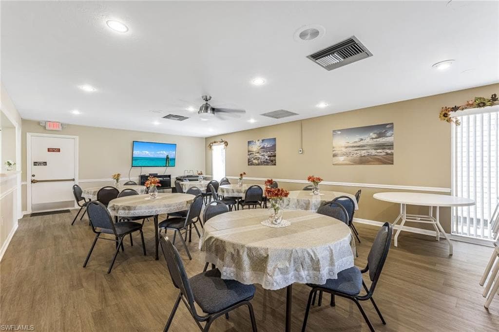45 Tozer Ct, Fort Myers, FL 33919-22