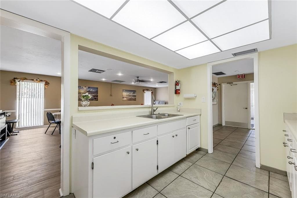 45 Tozer Ct, Fort Myers, FL 33919-23