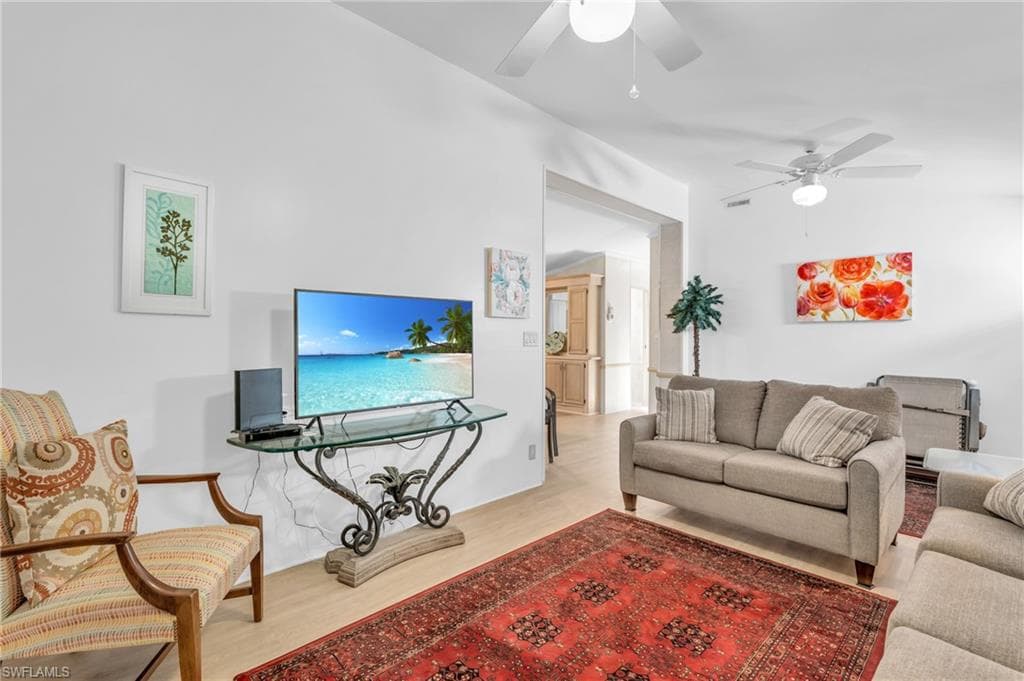 523 Cheetah Dr, Naples, FL 34114-12