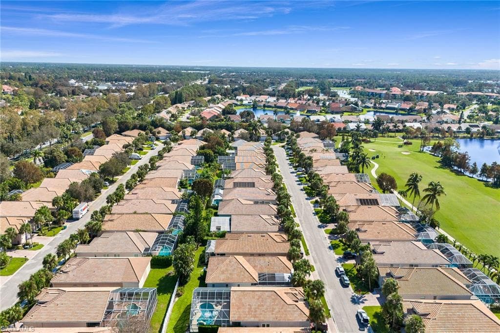 104 Glen Eagle Cir, Naples, FL 34104-33